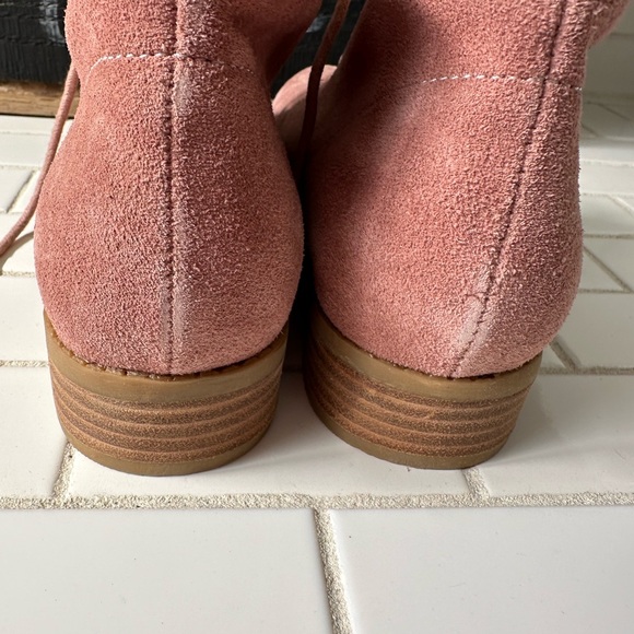 NWOT Dolce Vida DV dusty pink suede shoes Size 7 chukka loafers - Picture 2 of 4